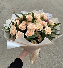 Букет Кремовые розы Латте в Юго-Северной